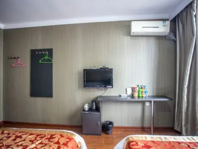 Harbin Yinnian Hotel
