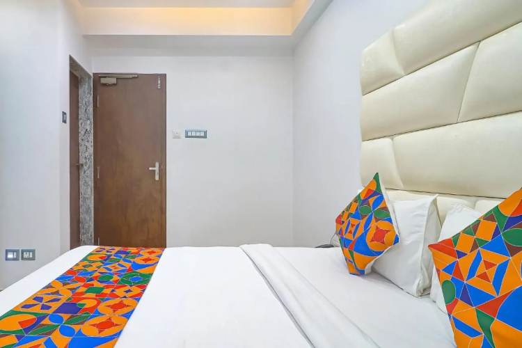 Fabhotel Ruklo