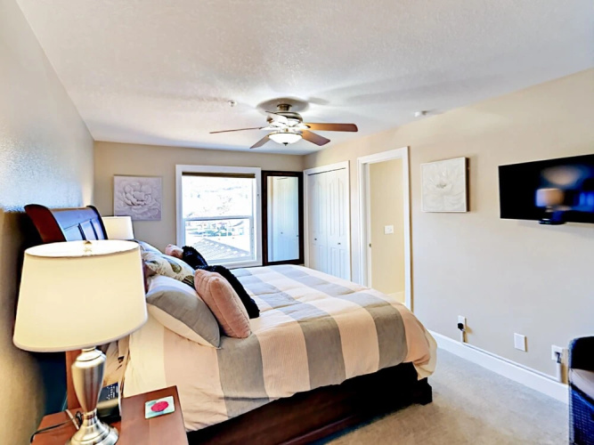 N Pacific Unit 47 - 2 Br Condo