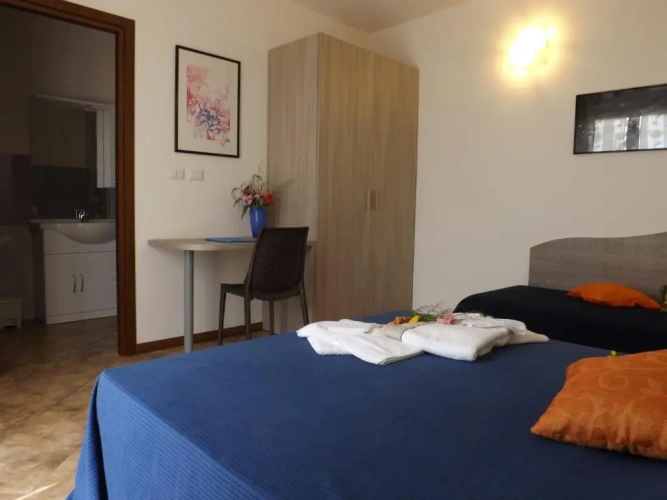 Standard Double room with view