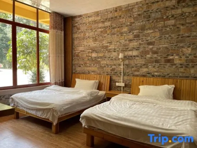 3 Bedrooms Standard room