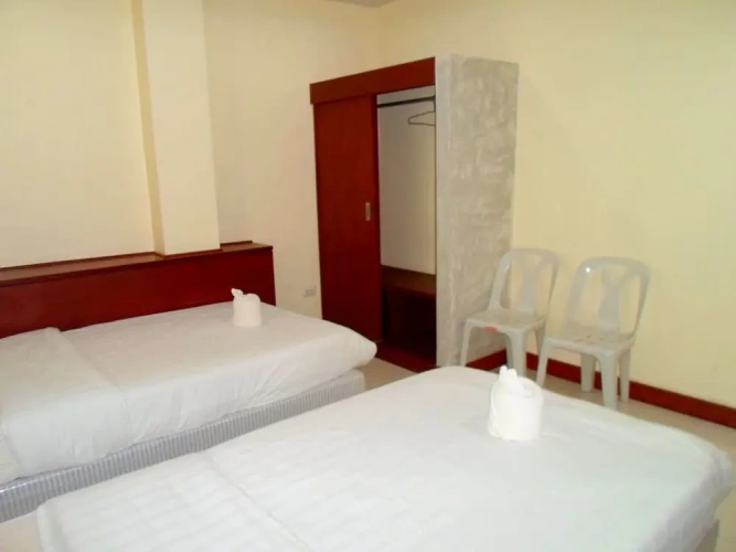 1 Bedroom Standard room with city view