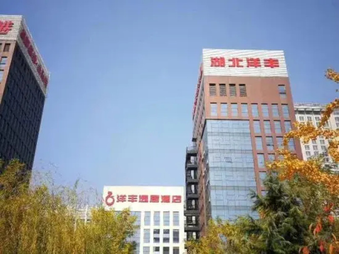 Yangfeng Yiju Hotel