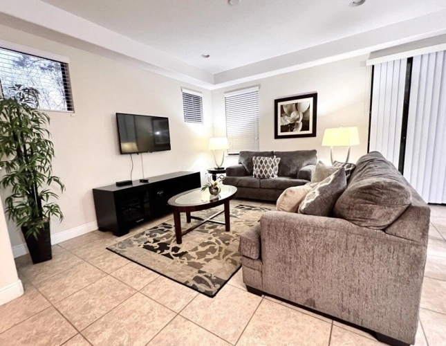 4 Bedrooms Standard room