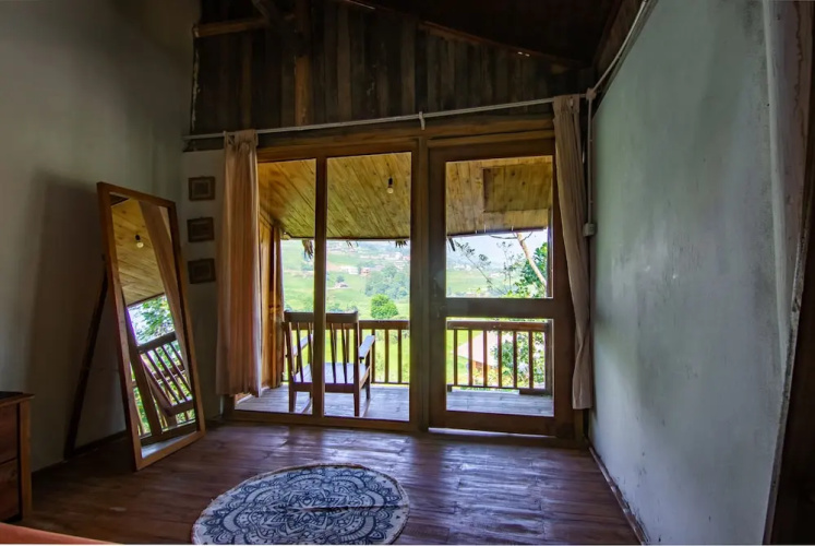 Toce House