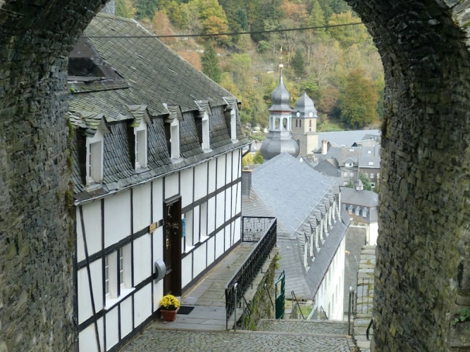Peaceful Holiday Home in Bütgenbach With Terrace