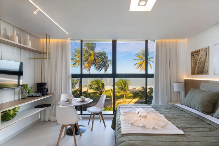 Breeze Residence By Carpediem