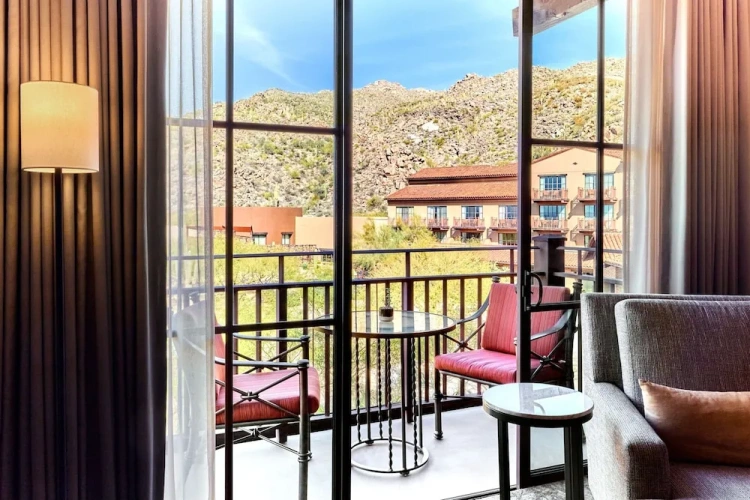 1 Bedroom Executive Double Suite with balcony and with view