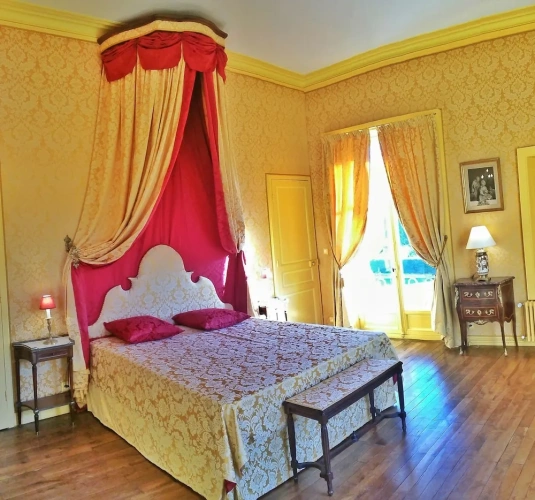 Standard room with balcony