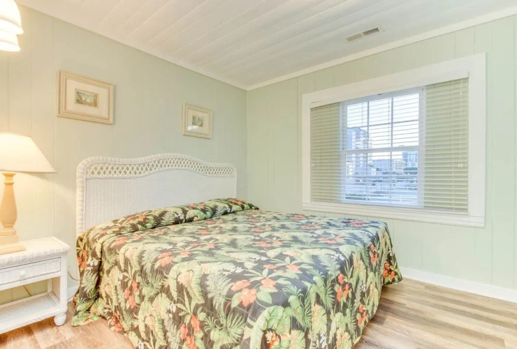 Ocean Keyes 3704 - 3 Br Condo