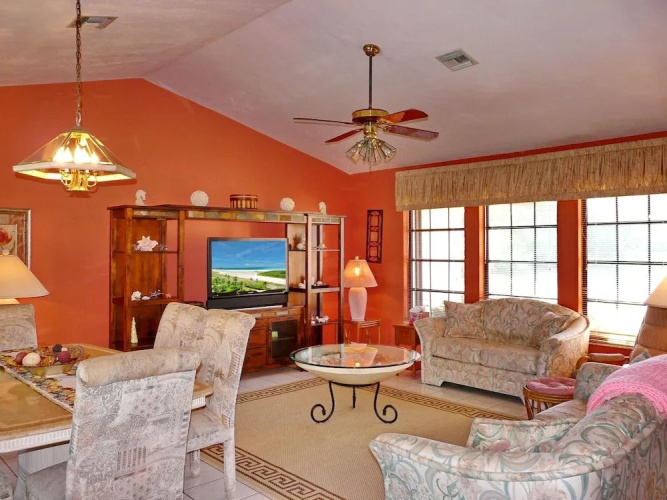 581 Fieldstone Drive