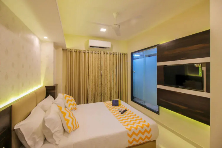 Hotel Embassy Park
