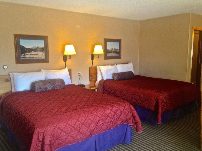 Hotel Estes