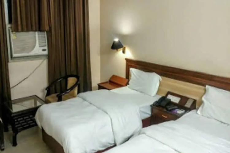 Nouva By Dcrest Hotel