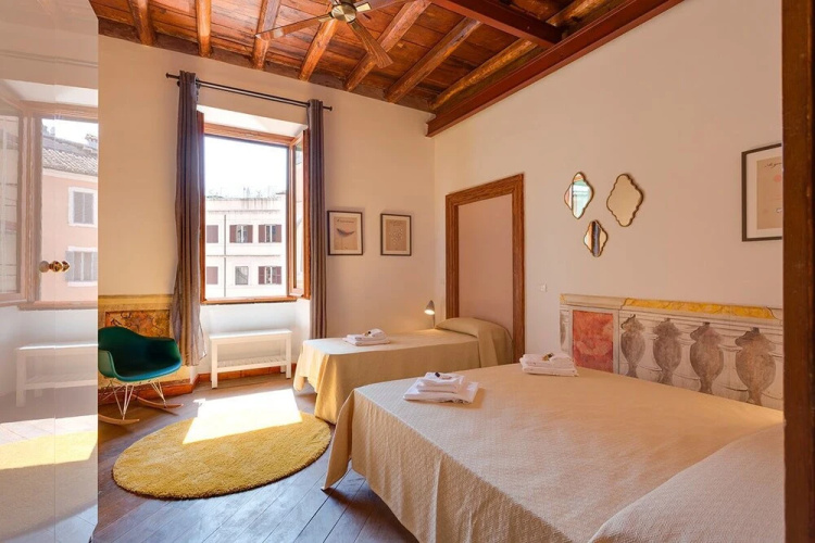 Rome Accommodation - Baullari III