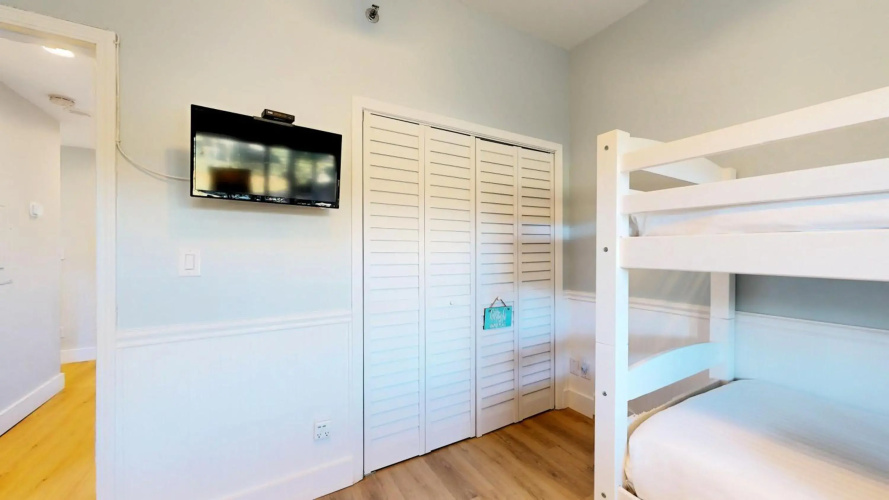 Beach Manor 0111