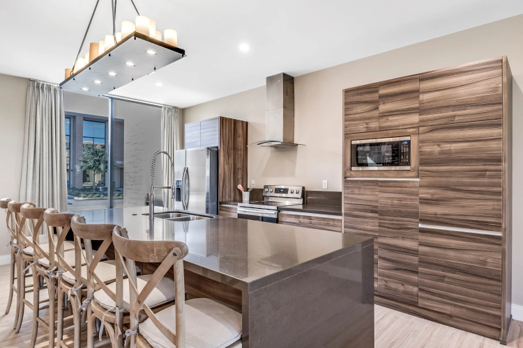 3 Bedroom - 3,5 Bathroom Magic Village 7540 Bd