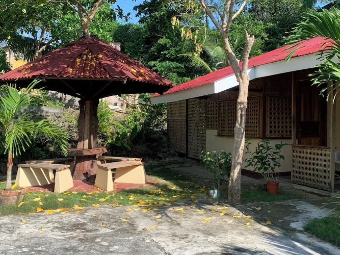 Standard Quadruple room with balcony and with garden view