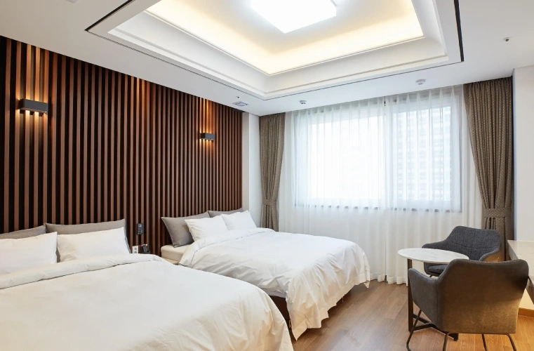 Standard Twin Family room
