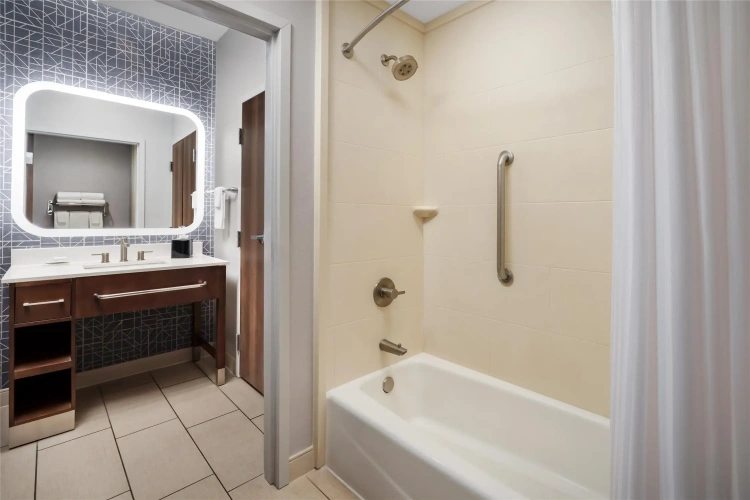 1 Bedroom Double Suite