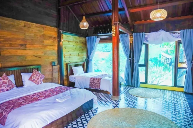 Standard Triple room with balcony and with river view
