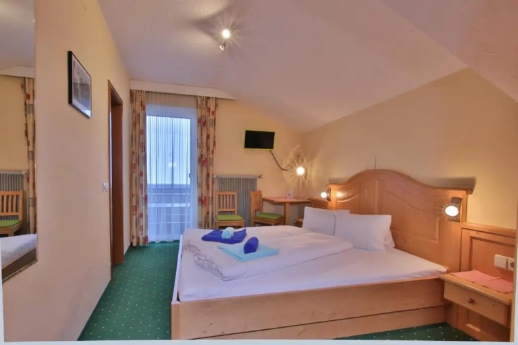 Standard Double room with balcony