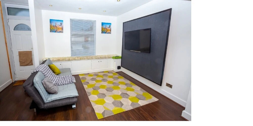 Spacious Home for Groups With Parking