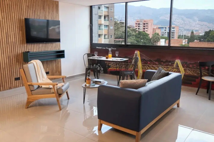 Comfortable Stadio Suite Rosa Negra