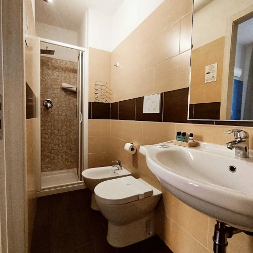 Comfort room