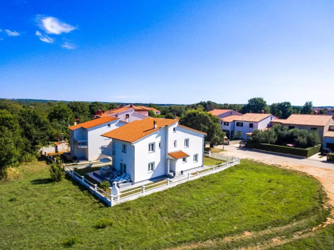 Apartments Alba