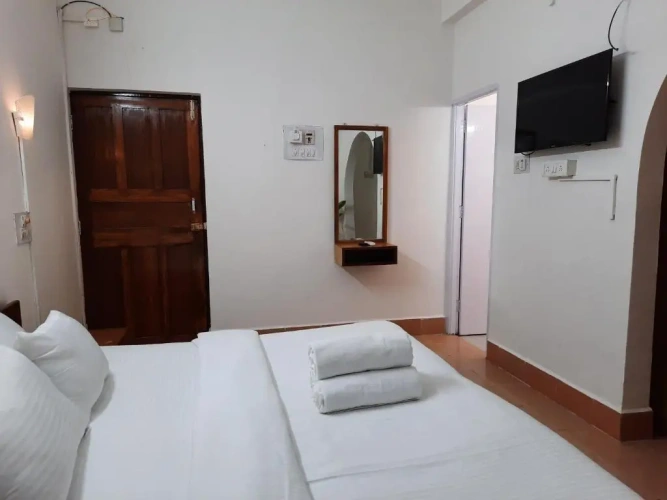 Apartment with balcony