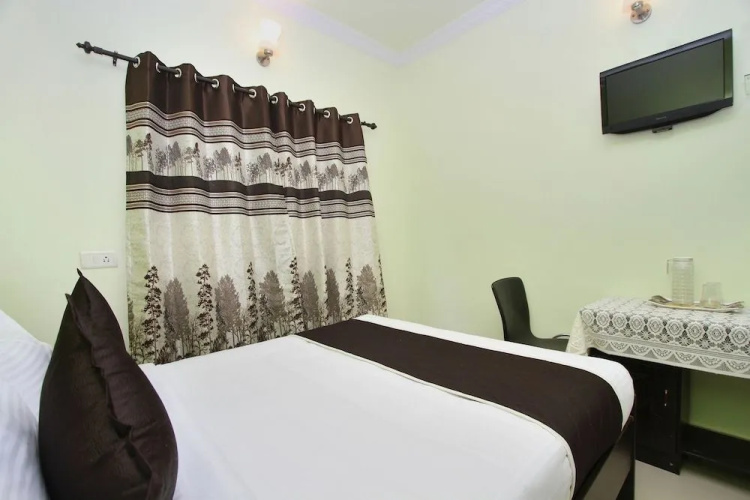 OYO 10232 Hotel Ashberry