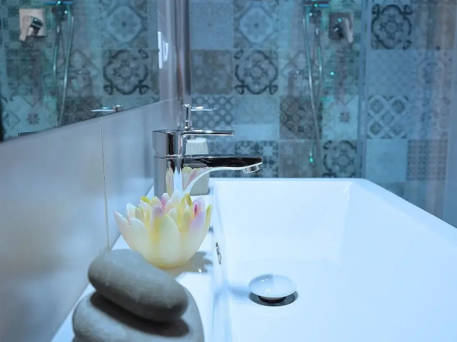 Duca 70 Suite Home