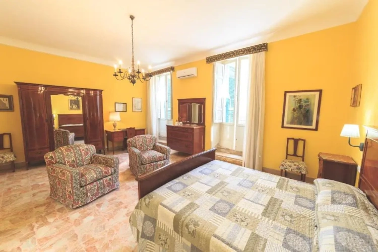Deluxe Double room with balcony