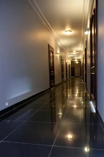 Hotel I Restauracja Lwów