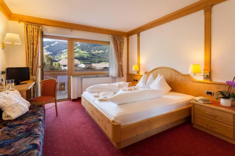 Standard Double room with balcony