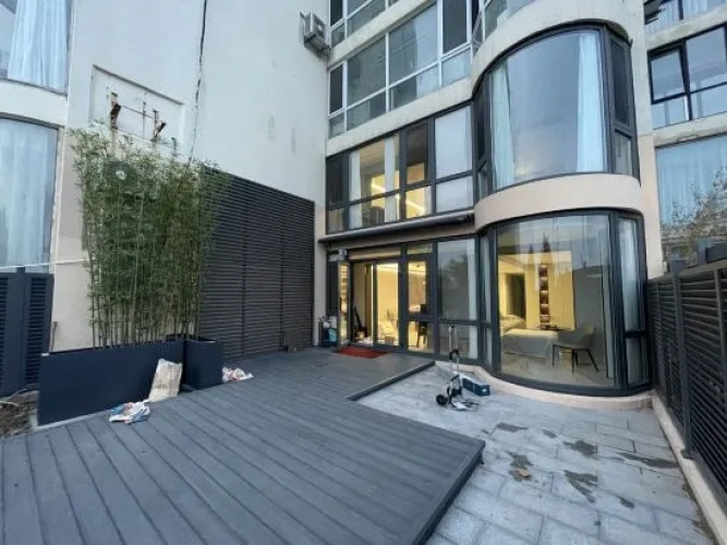 Maple Seaview Holiday Homestay (Qingdao May Fourth Square Yan'erdaoshan Park)