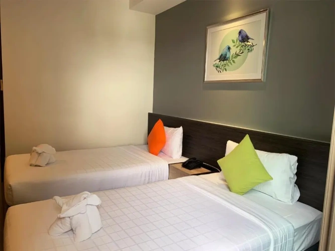 Standard Twin room with balcony