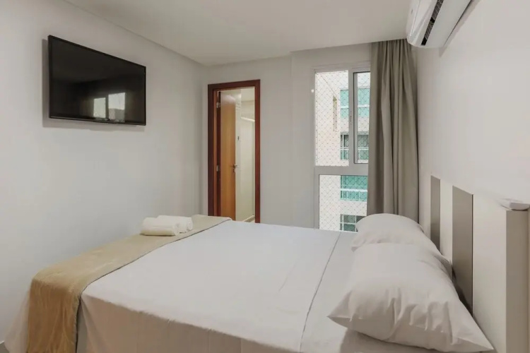 Ocean View Apt Just 110m From the Beach - Evo0801