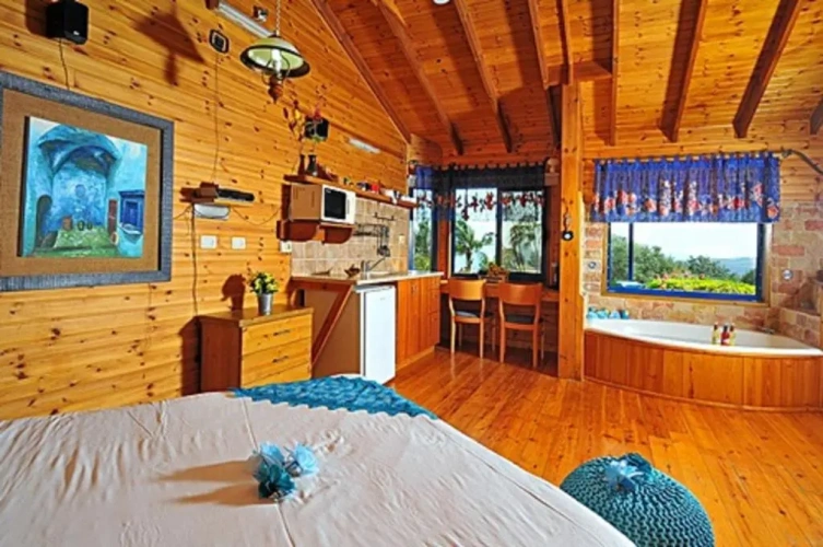 Deluxe Family Suite