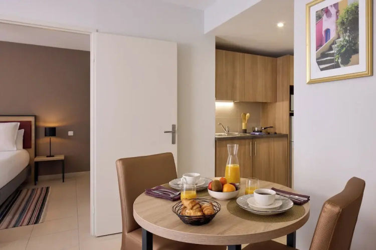 Quality Suites Perpignan Prestige