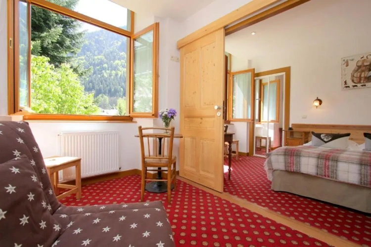 Double Suite