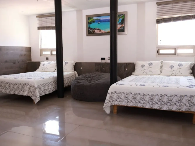Luxury Quadruple room with balcony