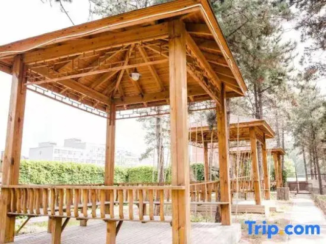 Sanhe Yijingyuan Homestay