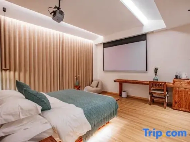 Standard Double room with mountain view