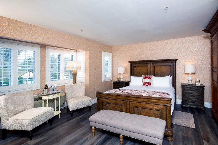 Standard room with view
