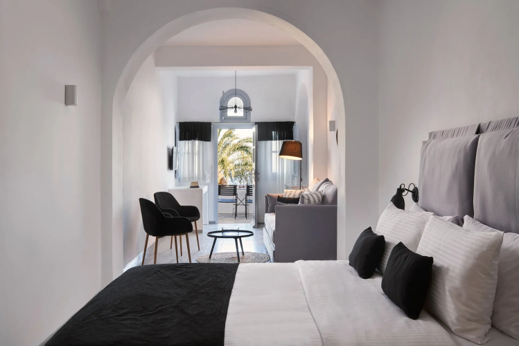 Superior room with mountain view