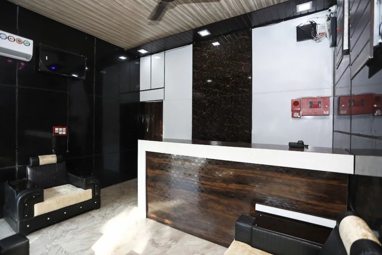 Glorify Stay2 by OYO Rooms