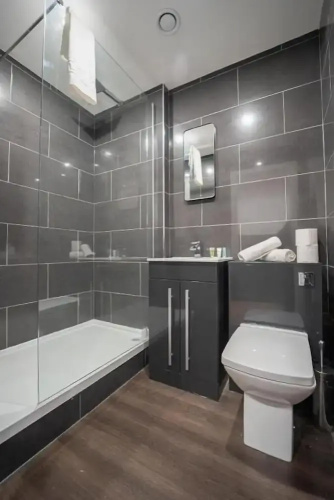 Sevenstay Fleet Street Apartment - Liverpool central station