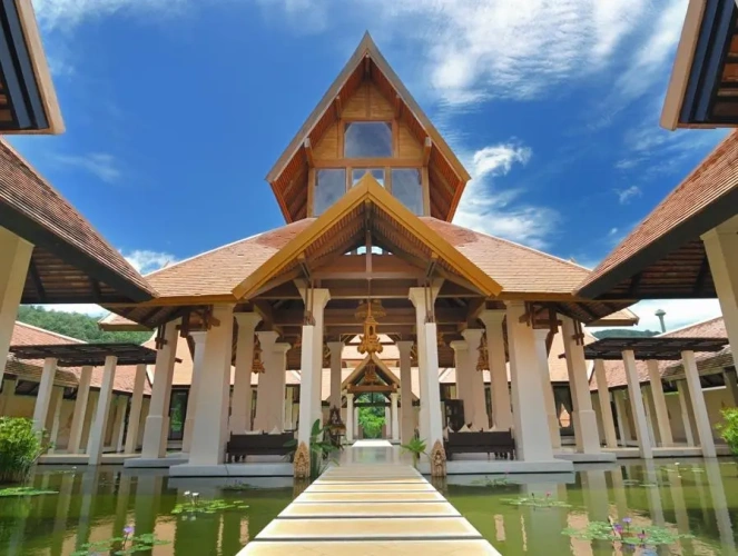 2 Bedrooms Standard Triple Family room with balcony and with garden view